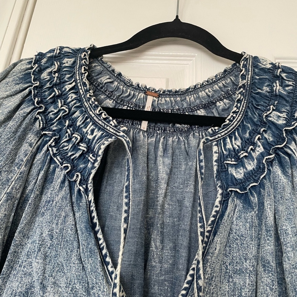 Free People Washed Blue Ruffle Peasant Tunic - Picture 3 of 7